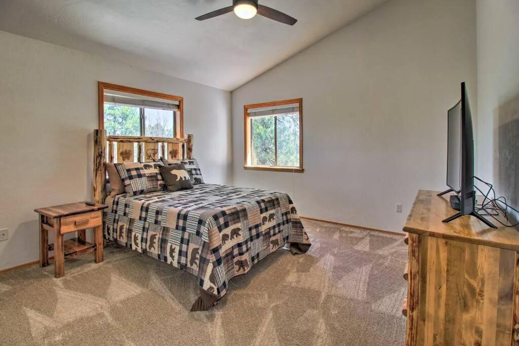 Pine Cone Cabin Pinetop-Lakeside Exterior photo
