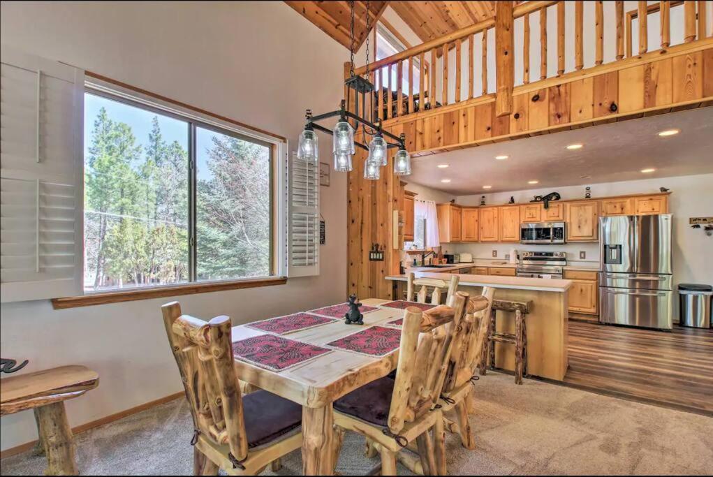 Pine Cone Cabin Pinetop-Lakeside Exterior photo