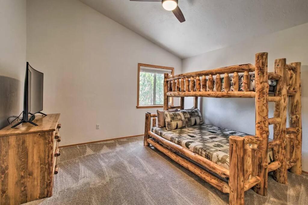 Pine Cone Cabin Pinetop-Lakeside Exterior photo